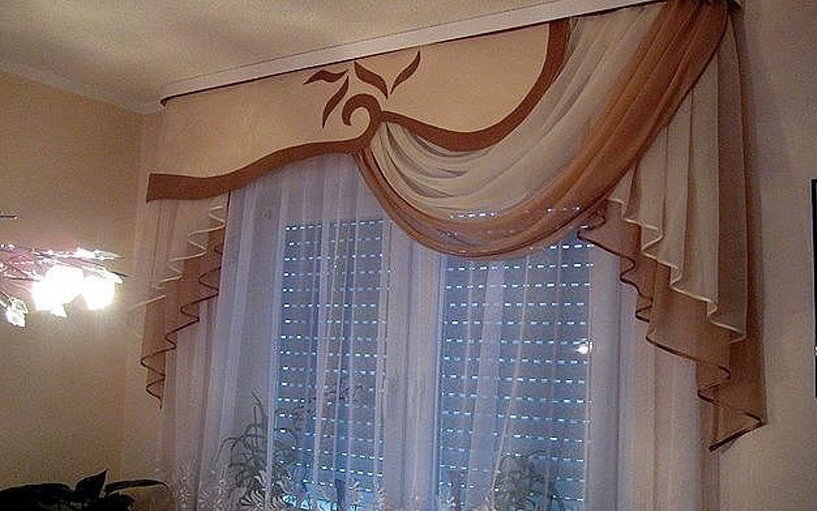 на окна ламбрекен шторы фото